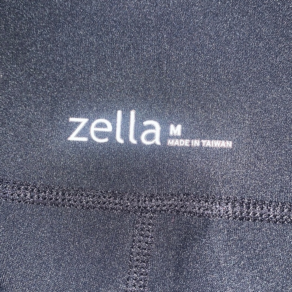 Zella Live in Streamline Reversible Capri Leggings w/Mesh Black Size Medium - Picture 13 of 13